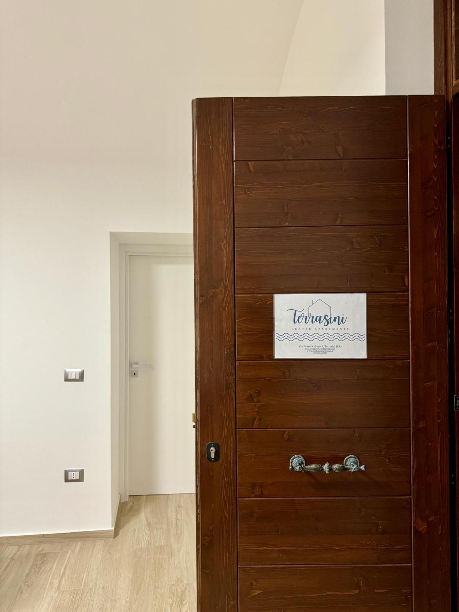 Terrasini Center Apartments Eksteriør bilde